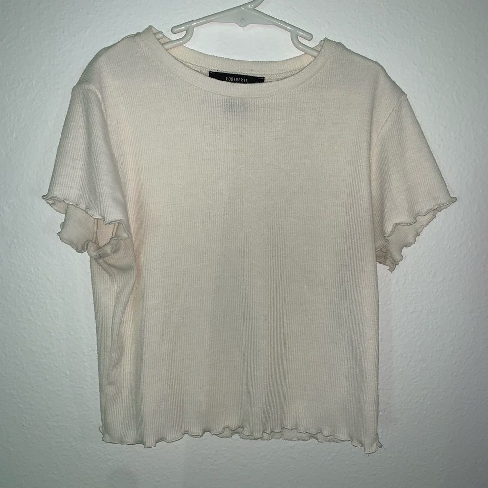 Off white crop tee.